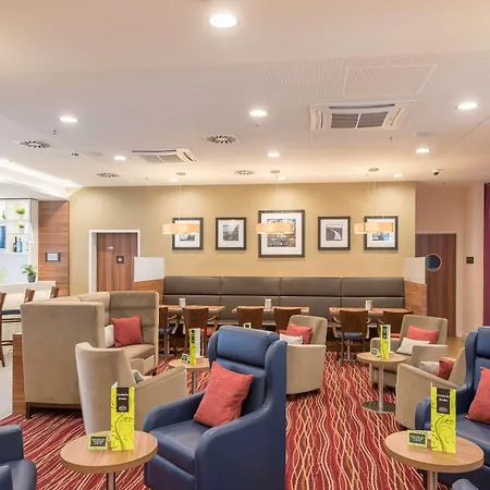 Hampton By Hilton Hamburg City Centre-3